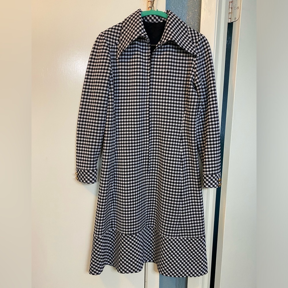 Vintage Zip-Up Dress Excellent Condition!